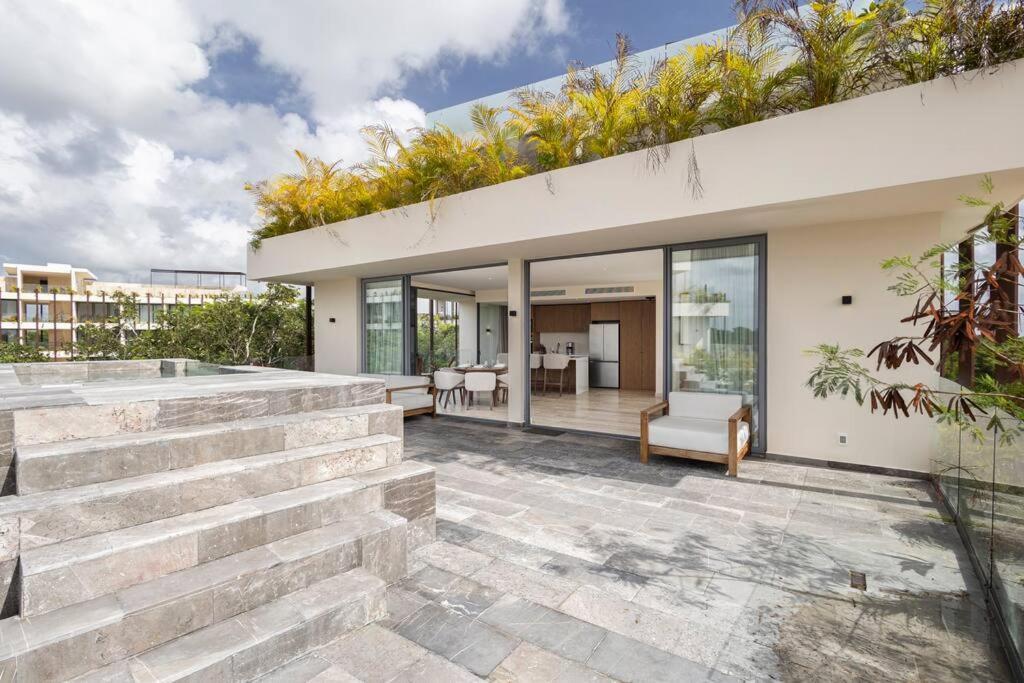 Stunning 2 Bd Mistiq Ph Rooftop Private Pool Appartement *